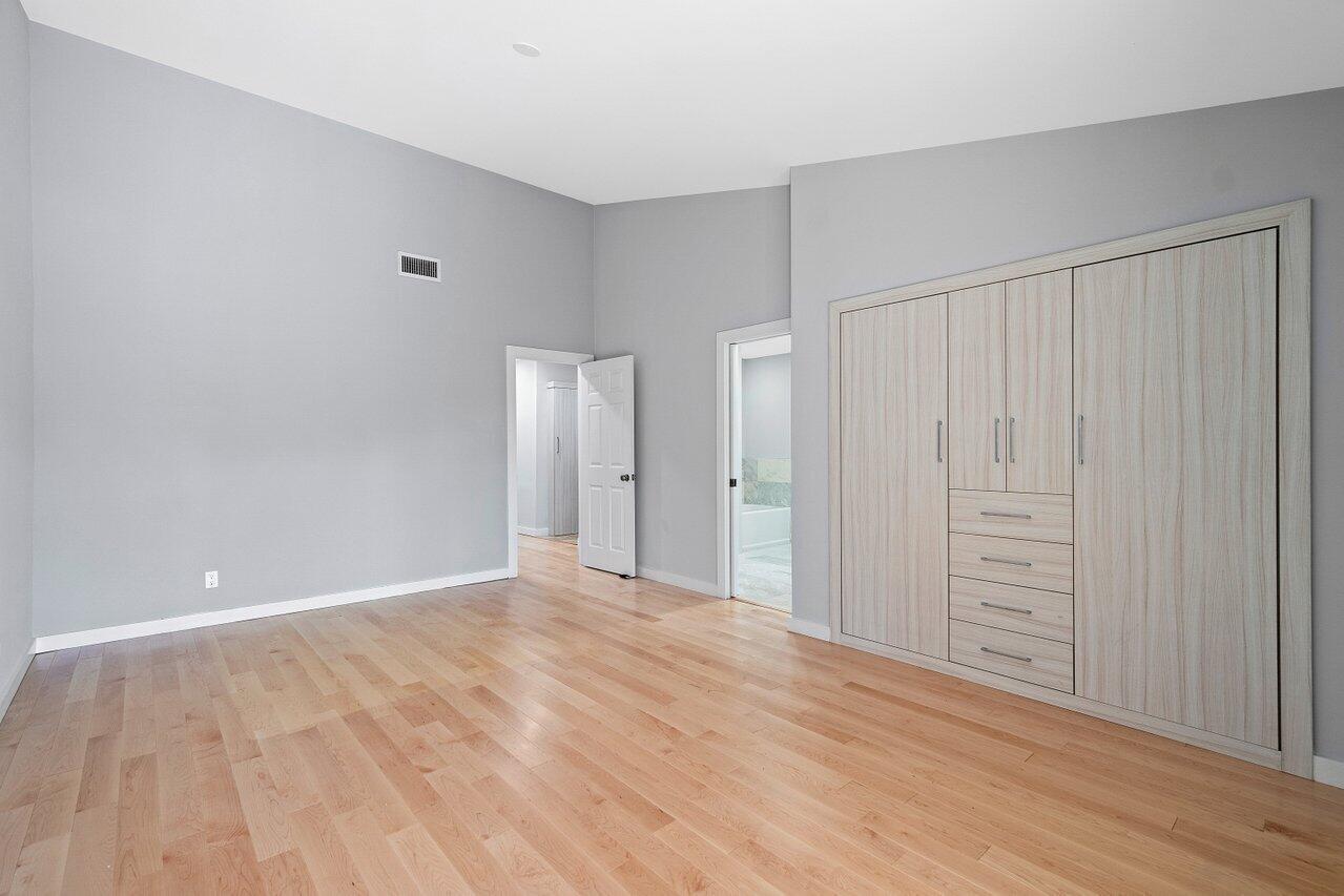 5591 Coach House Circle, Unit H Boca Raton, FL 33486 - Photo 19 of 30 020-5591CoachHouseCircle-BocaRaton-FL-33