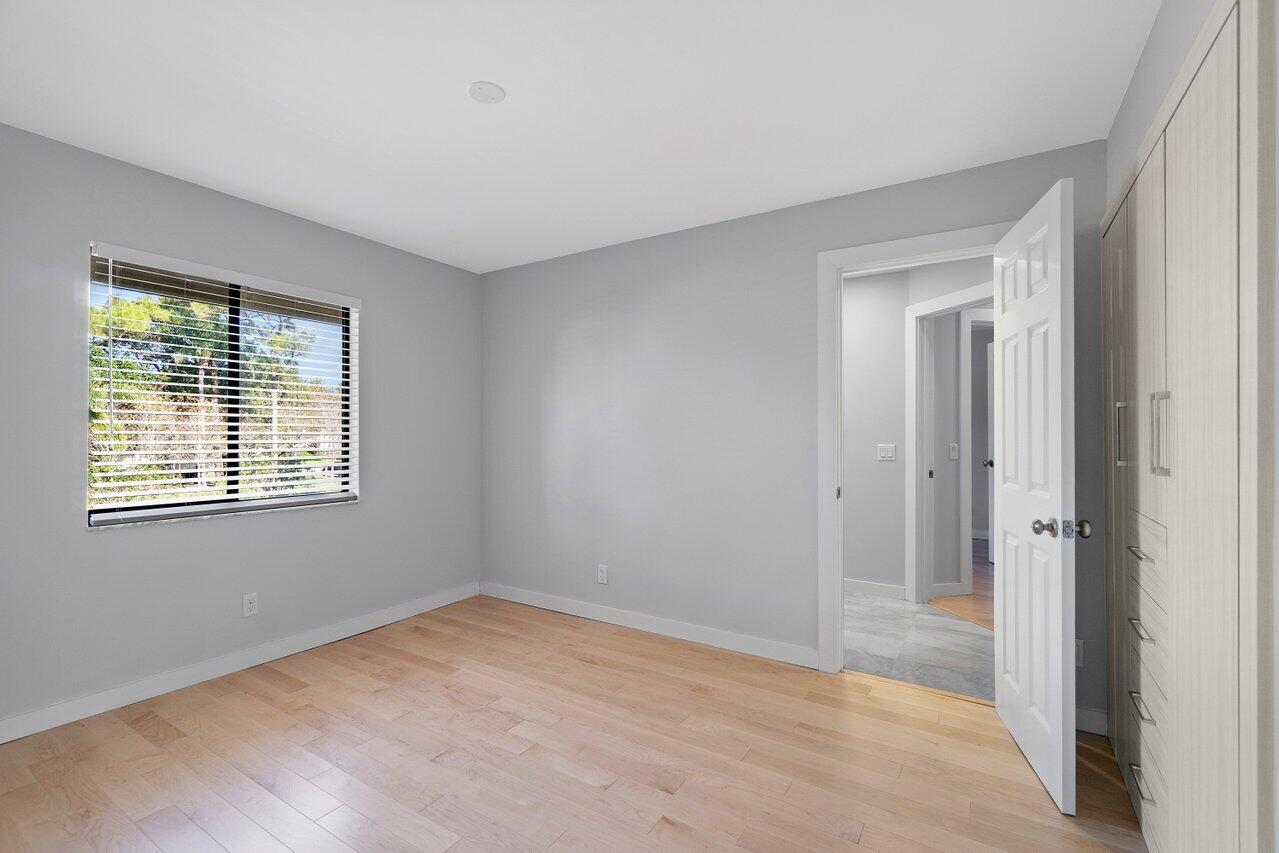 5591 Coach House Circle, Unit H Boca Raton, FL 33486 - Photo 20 of 30 015-5591CoachHouseCircle-BocaRaton-FL-33