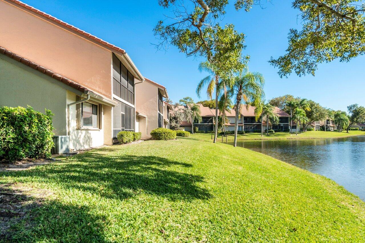 5591 Coach House Circle, Unit H Boca Raton, FL 33486 - Photo 26 of 30 026-5591CoachHouseCircle-BocaRaton-FL-33