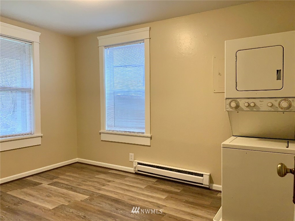 3409 Rockefeller Avenue Everett, WA 98201 - Photo 23 of 31 a view of a storage & utility room