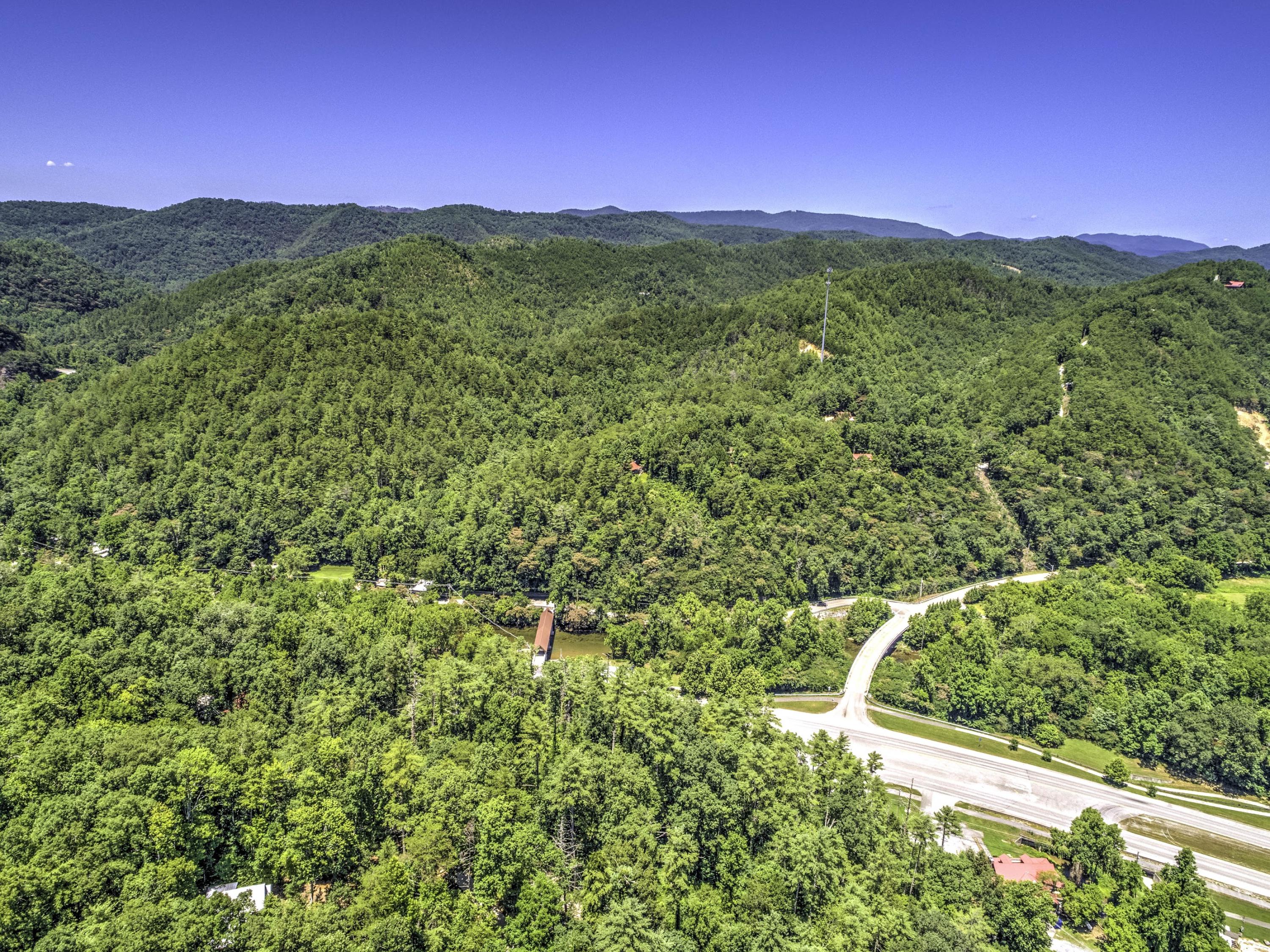 233 Mt Luke Road Townsend, TN 37882 - Photo 15 of 36 E9EAB2DC-F119-4B26-8C3F-88A1CAE55404