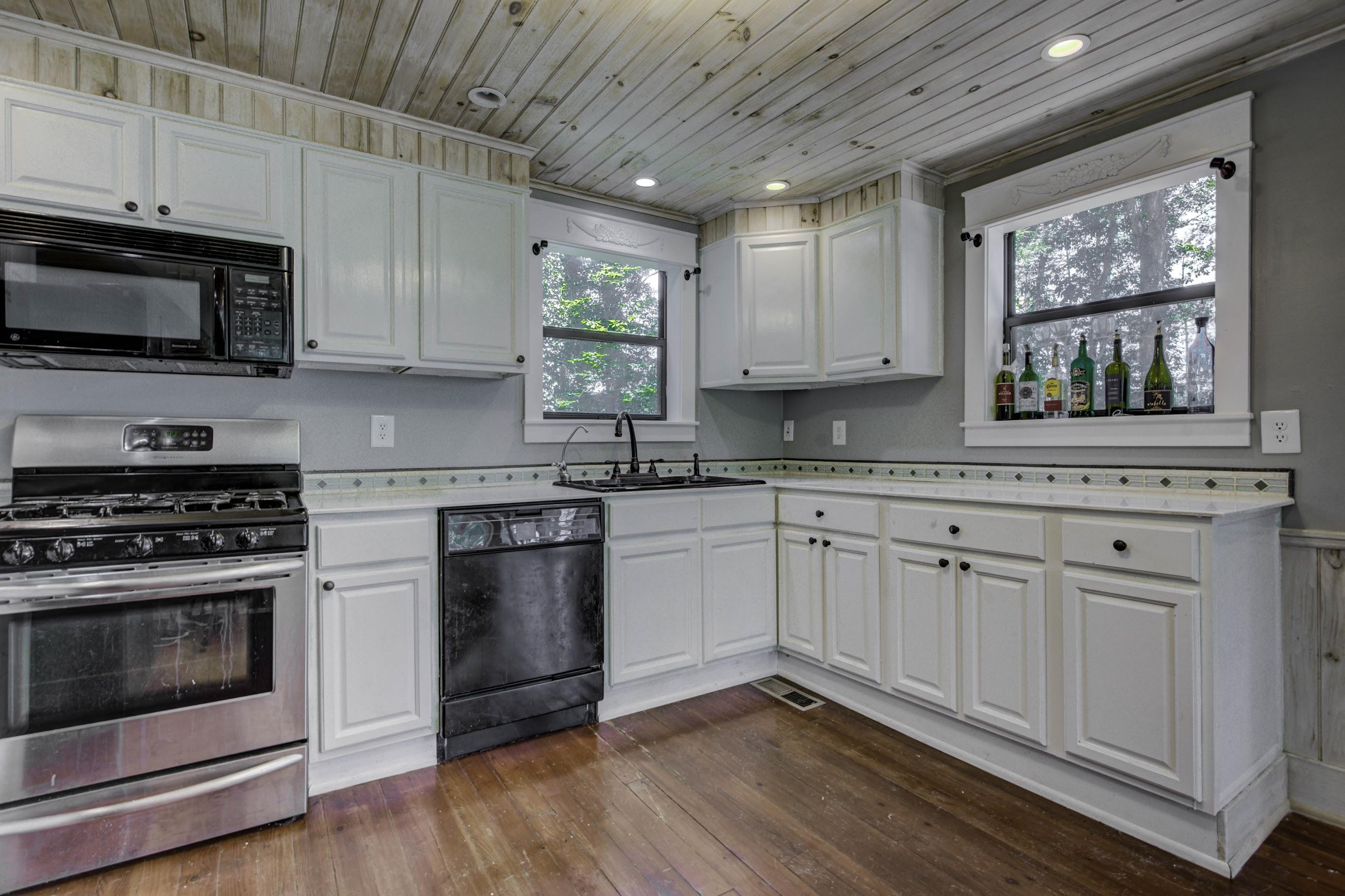 233 Mt Luke Road Townsend, TN 37882 - Photo 25 of 36 1A203D5B-694F-4A14-AADC-0FEA05843E22