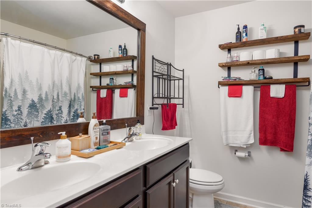 1499 Kilstrom Street Rural Hall, NC 27045 - Photo 25 of 28 Large Bath on 2nd Floor.