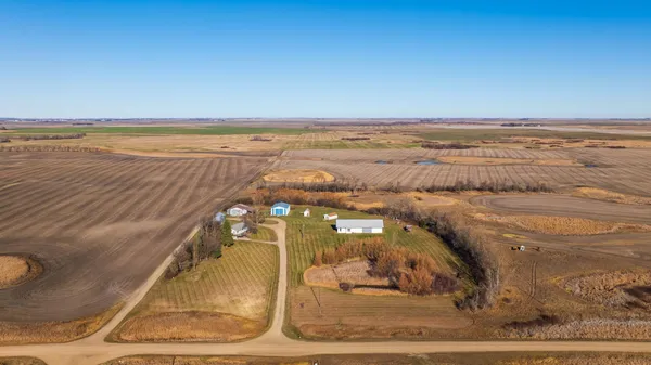 $1 | 9410 53rd Avenue Northeast, Perth, ND 58363