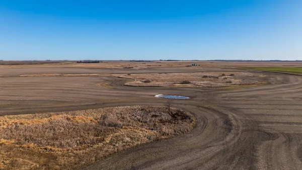 $1 | 9410 53rd Avenue Northeast, Perth, ND 58363