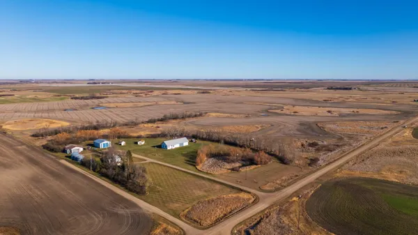 $1 | 9410 53rd Avenue Northeast, Perth, ND 58363