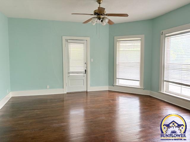 801 Rural Street Emporia, KS 66801 - Photo 16 of 27 upstairs living room