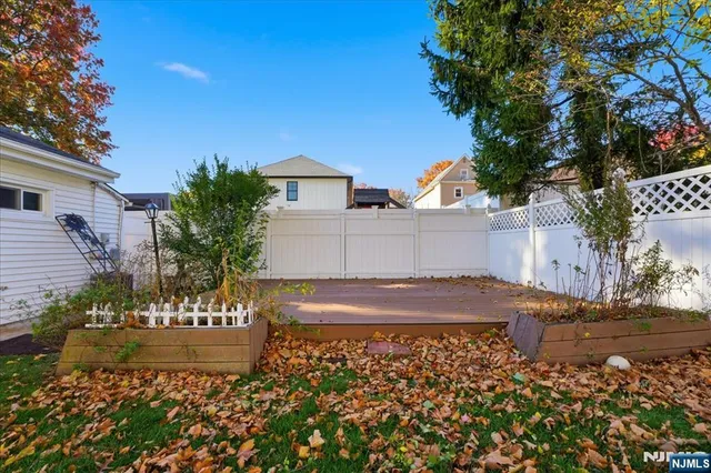 $2,900 | 85 Beckwith Place, Unit 2, Rutherford, NJ 07070