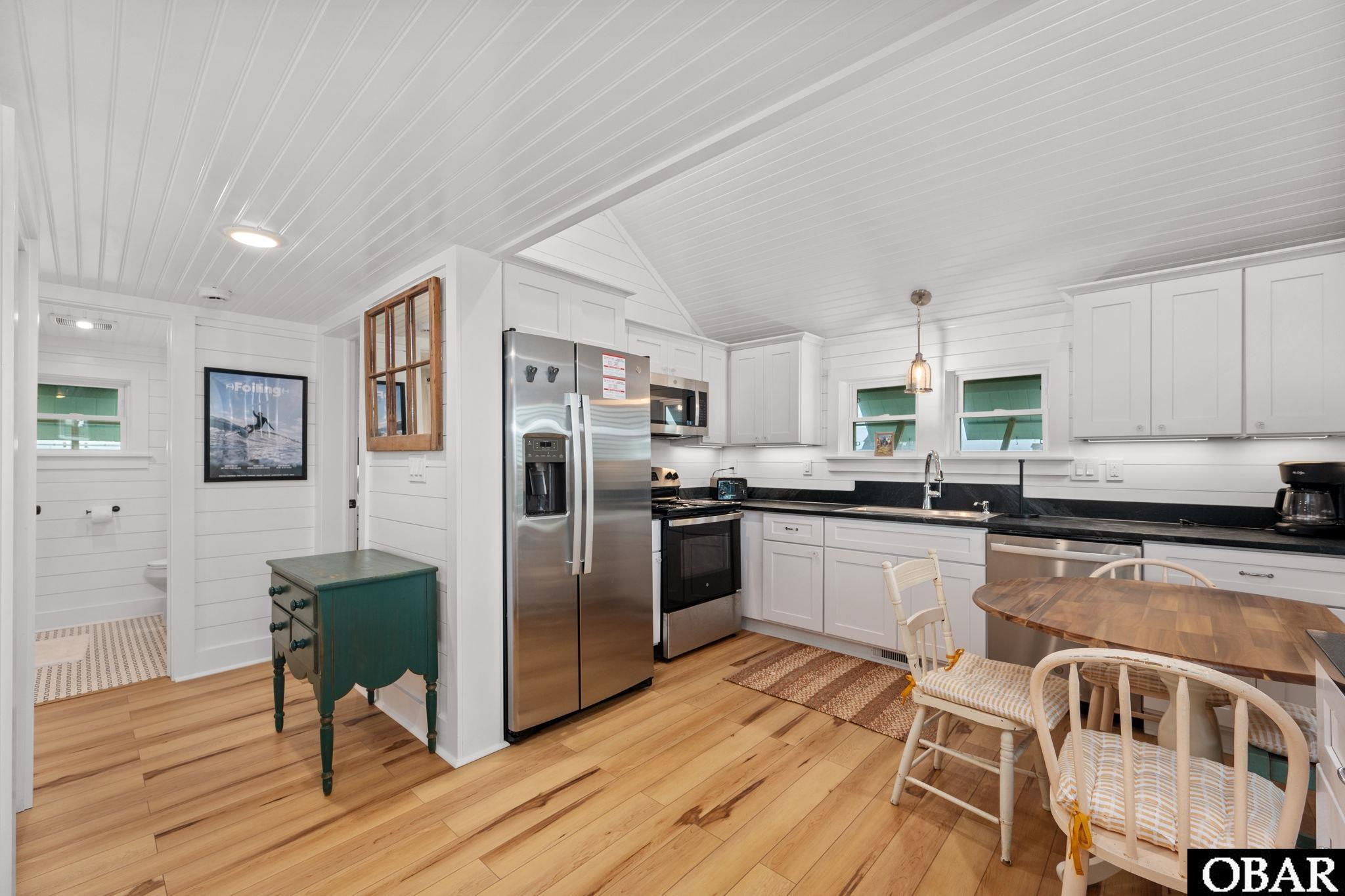 104 East Soundside Road Nags Head, NC 27959 - Photo 5 of 17 Kitchen