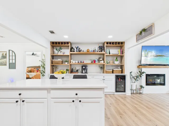 $2,600 | 38 Cape Drive Northwest, Fort Walton Beach, FL 32548