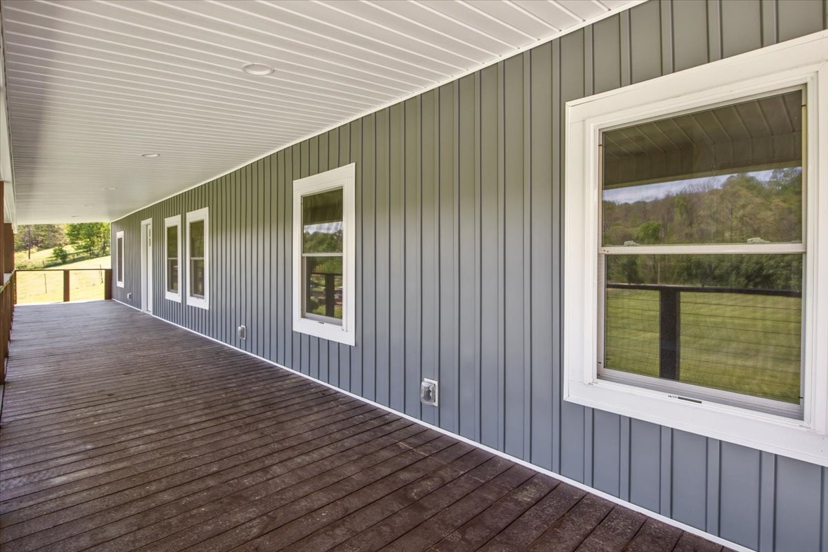 129 Trotter Access Road Waverly, TN 37185 - Photo 3 of 42 Gallery Image 3