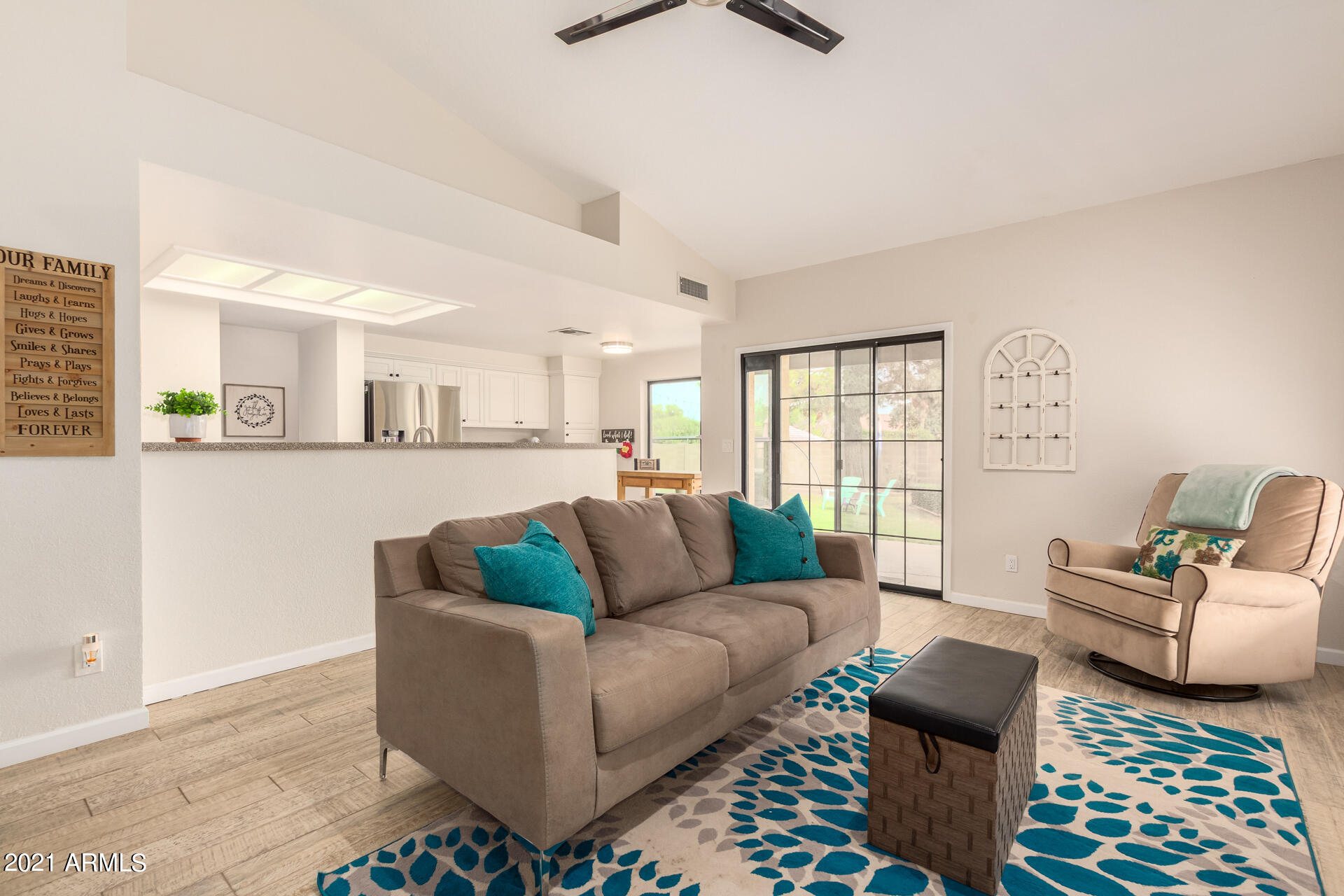 609 East Silver Creek Road Gilbert, AZ 85296 - Photo 11 of 40 12 - Silver Creek