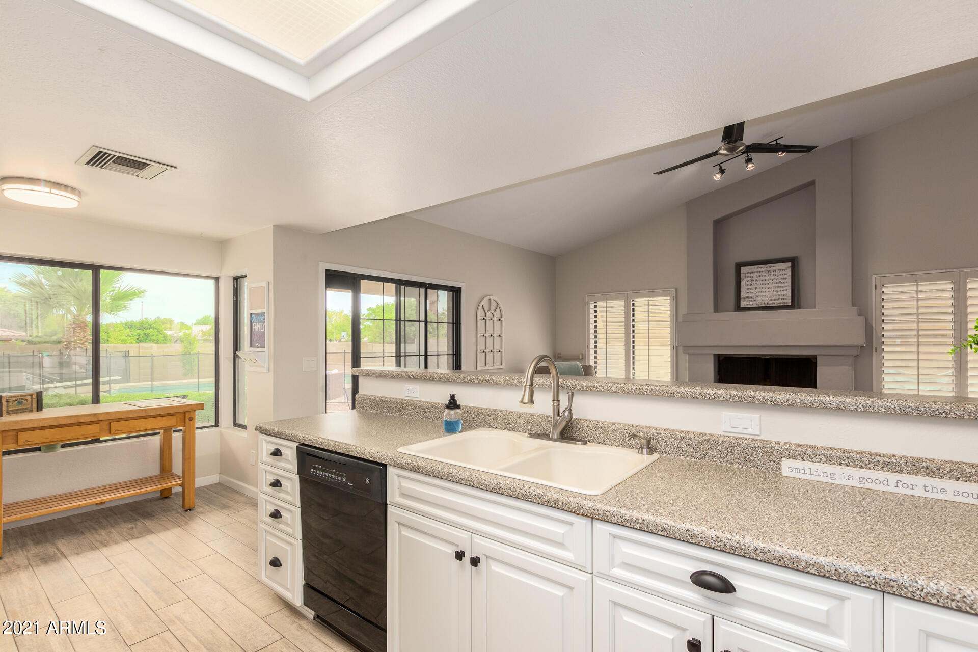 609 East Silver Creek Road Gilbert, AZ 85296 - Photo 18 of 40 19 - Silver Creek