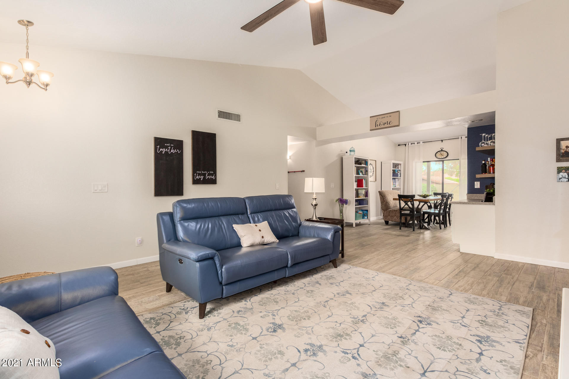 609 East Silver Creek Road Gilbert, AZ 85296 - Photo 5 of 40 06 - Silver Creek