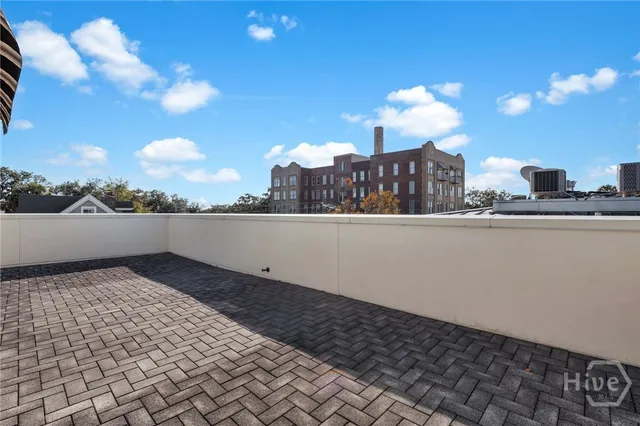 $5,400 | 705 Howard Street, Savannah, GA 31401