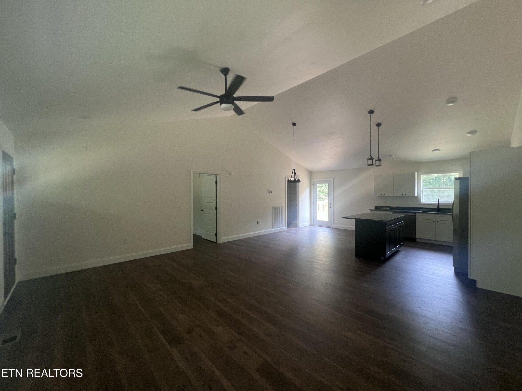 2759 Banner Springs Road Jamestown, TN 38556 - Photo 12 of 45