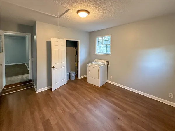 $350,000 | 1027 C A Devillars Road, Darien, GA 31305