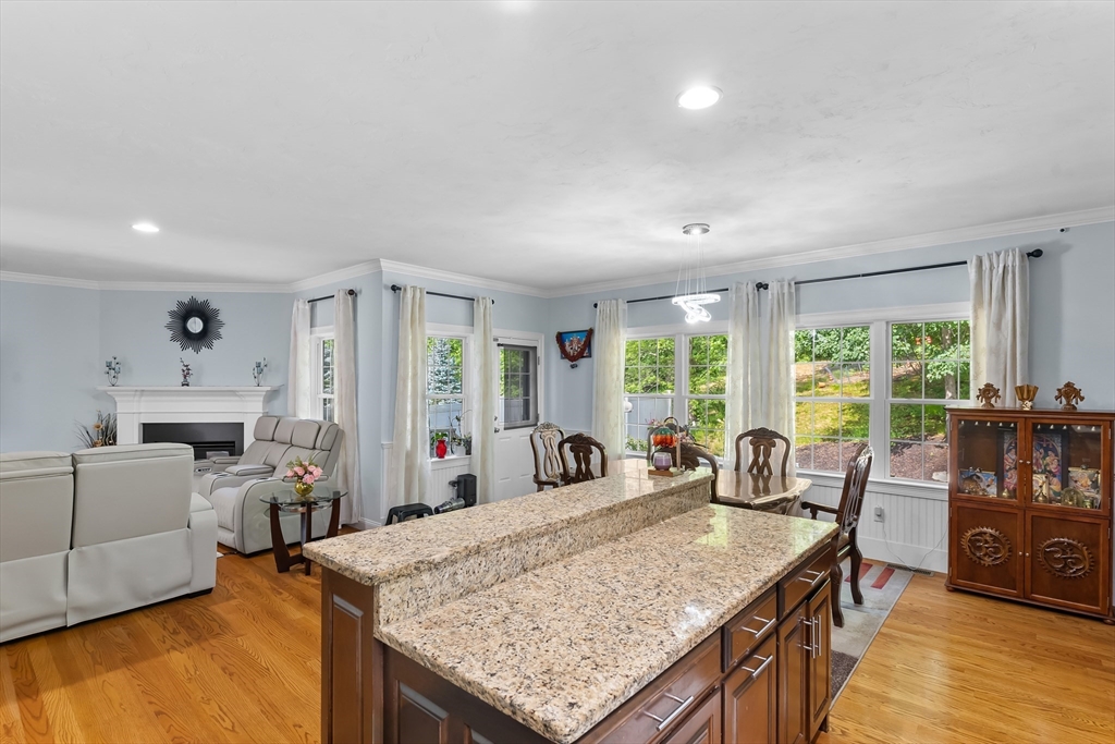9 Cyrus Way, Unit 9 Northborough, MA 01532 - Photo 10 of 41