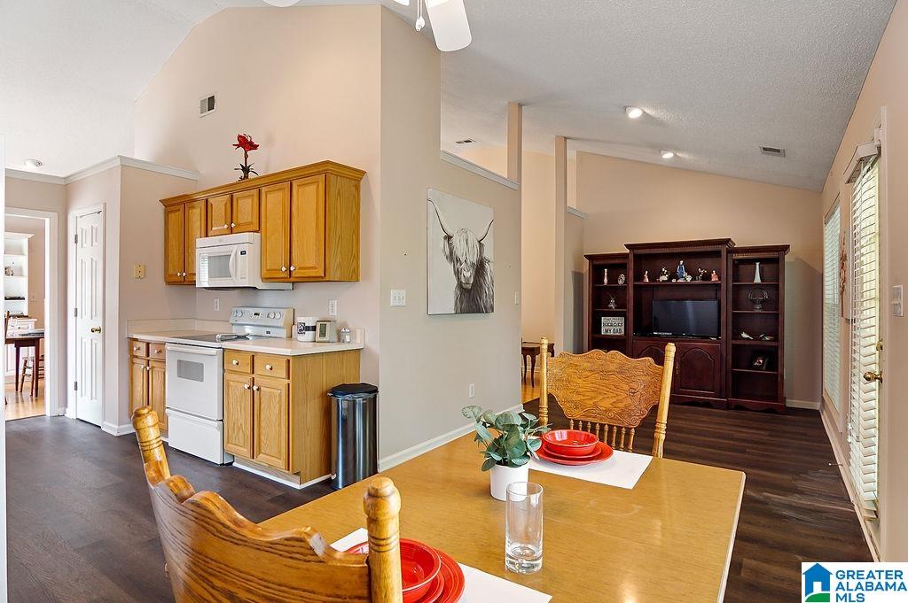 105 Summer Crest Alabaster, AL 35007 - Photo 27 of 49