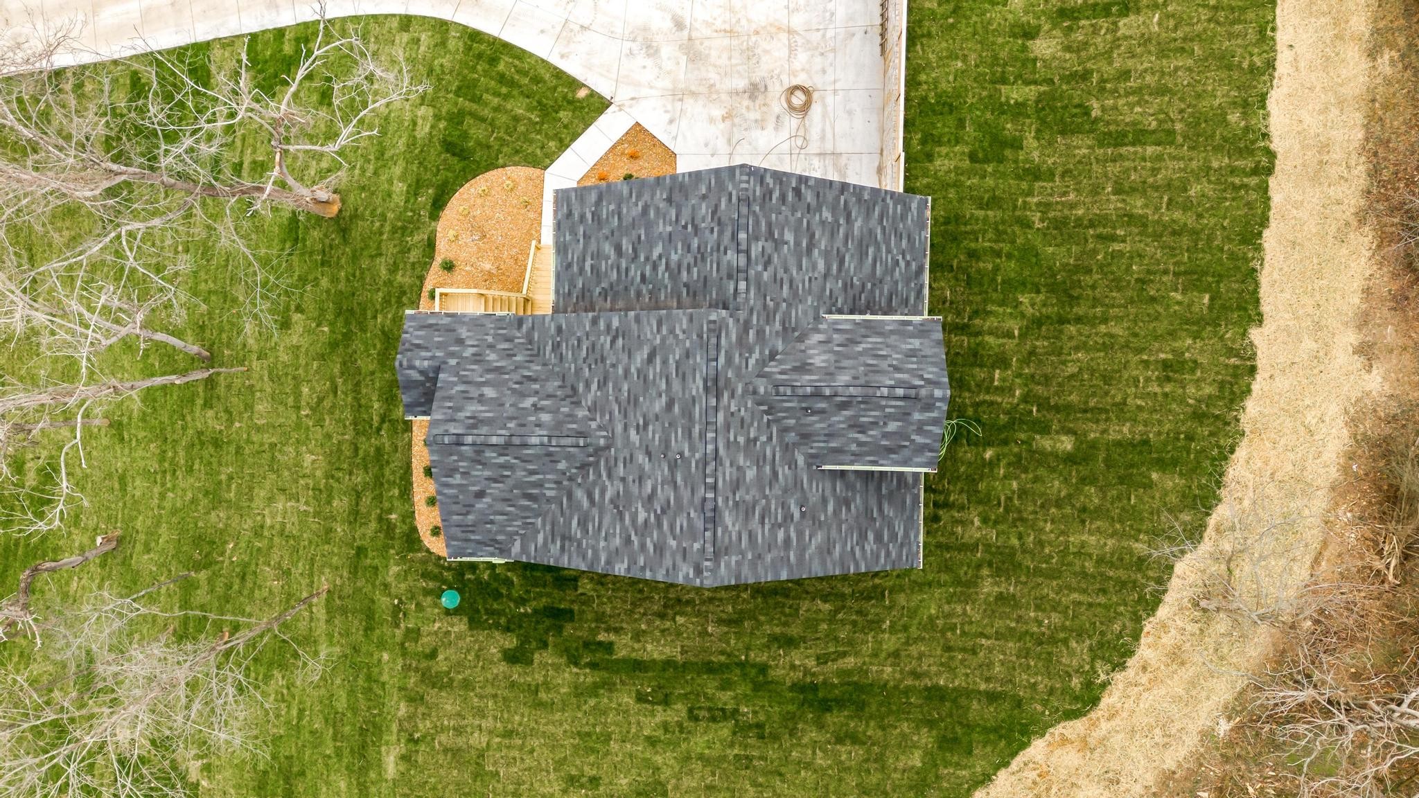 157 Lena Loop Burns, TN 37029 - Photo 38 of 49 a view of entryway