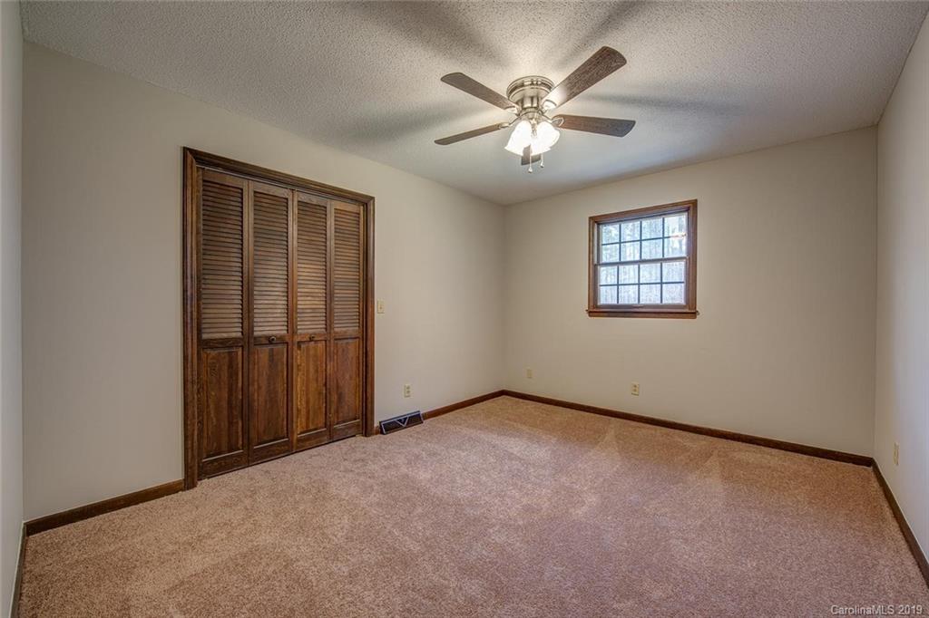 2903 Sparrow Springs Road Gastonia, NC 28052 - Photo 23 of 31 Gallery Image 23