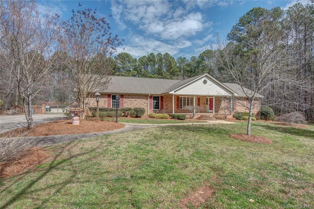 2903 Sparrow Springs Road Gastonia, NC 28052 - Photo 4 of 31 Gallery Image 4