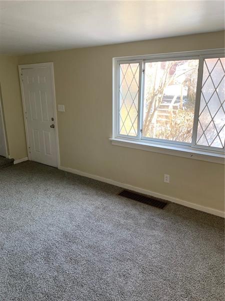 608 Beulah Road Pittsburgh, PA 15235 - Photo 3 of 18