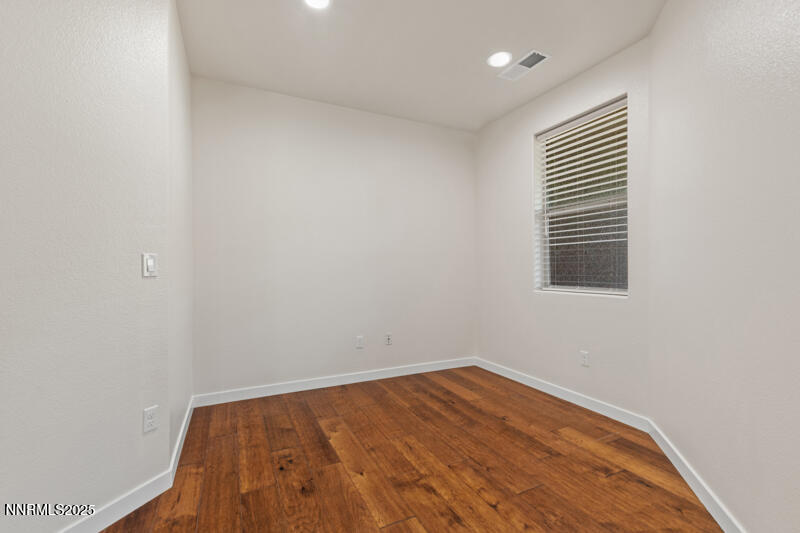 1460 Waterloo Drive Reno, NV 89509 - Photo 7 of 21 1460 Waterloo Drive (10 of 22)