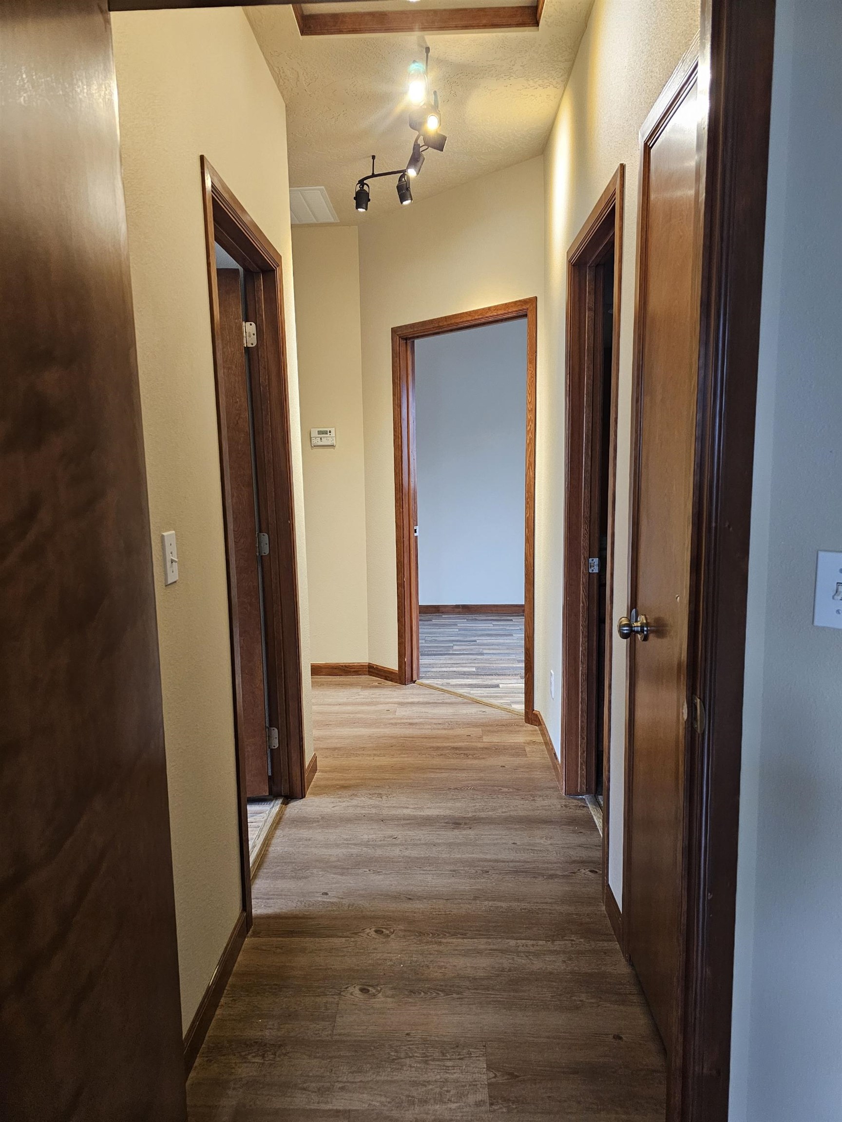 1919 North Flora Road Spokane Valley, WA 99016 - Photo 14 of 25