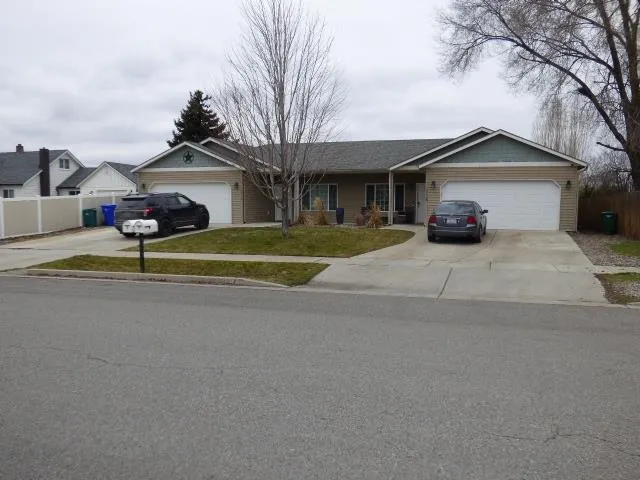 $649,900 | 1919 North Flora Road, Spokane Valley, WA 99016