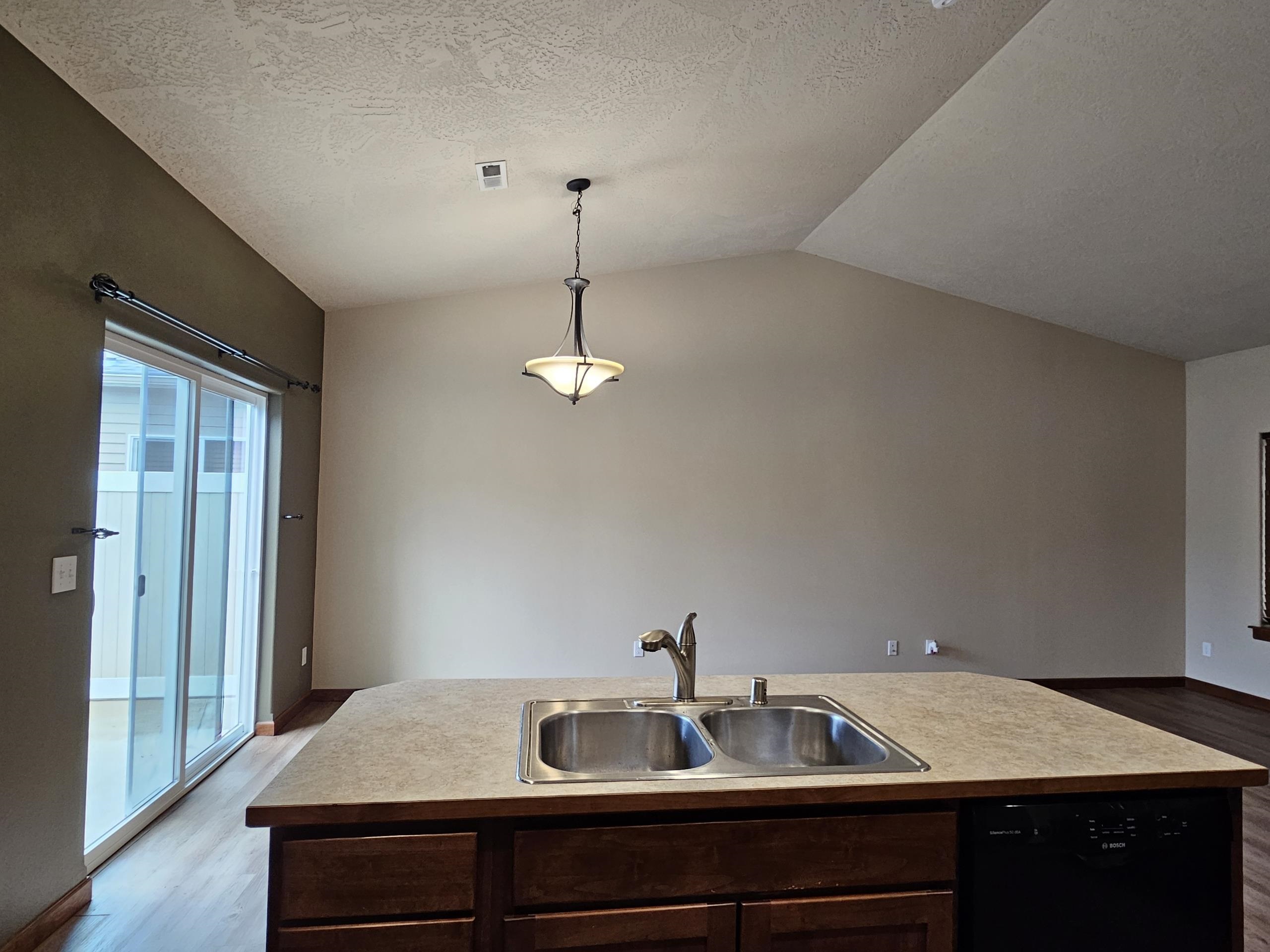 1919 North Flora Road Spokane Valley, WA 99016 - Photo 8 of 25