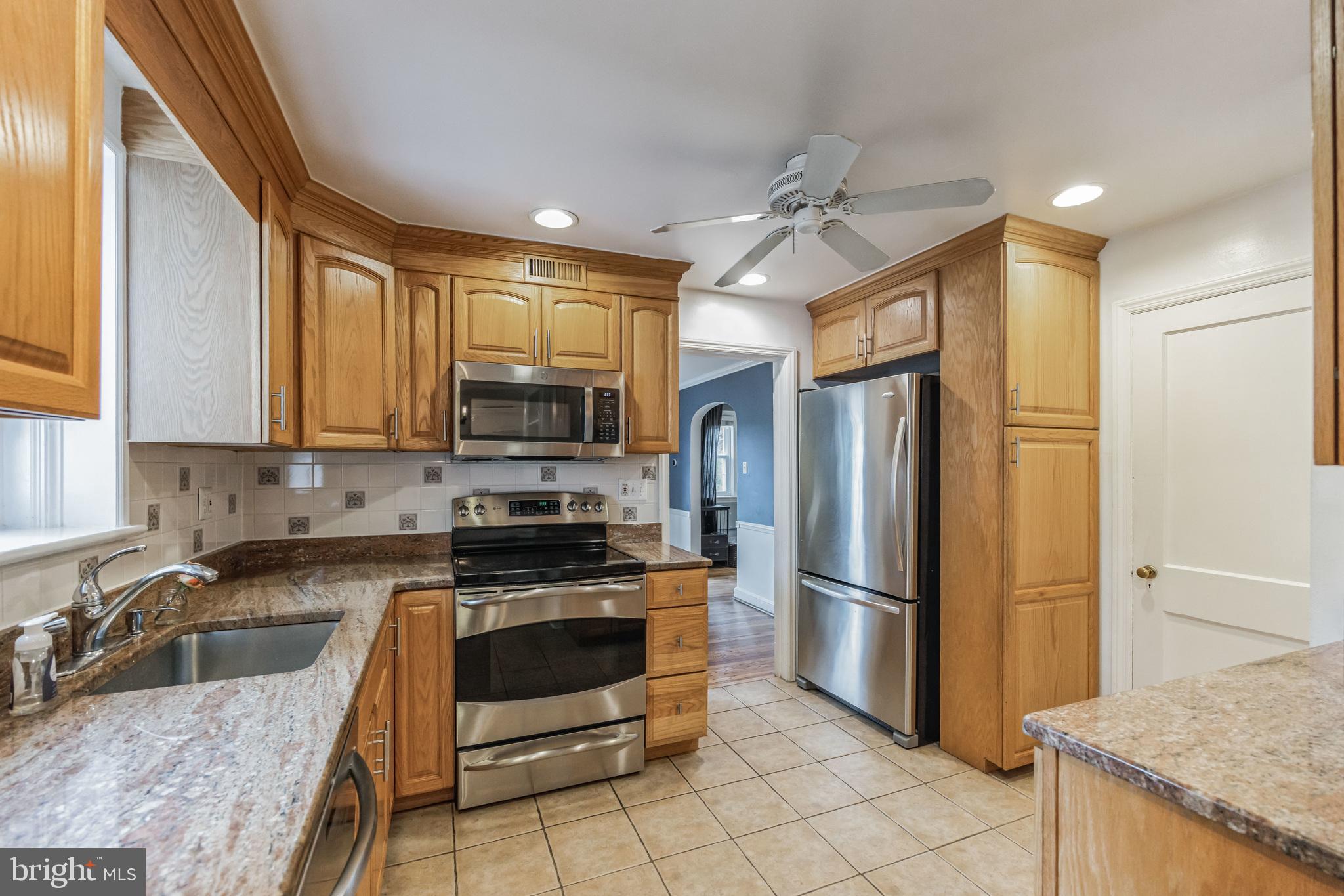 1009 Hampstead Road Wynnewood, PA 19096 - Photo 11 of 30
