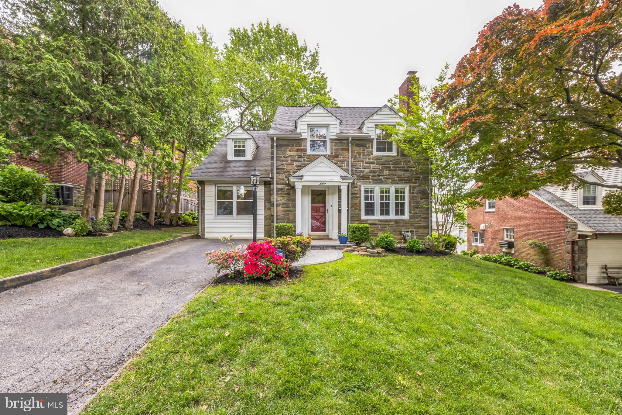 1009 Hampstead Road Wynnewood, PA 19096 - Photo 2 of 30