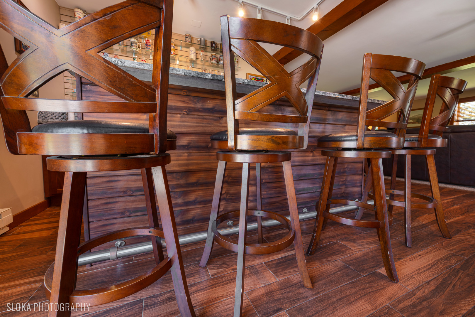 2401 West Wright Road Prairie Grove, IL 60012 - Photo 22 of 60 a view of entryway with wooden floor