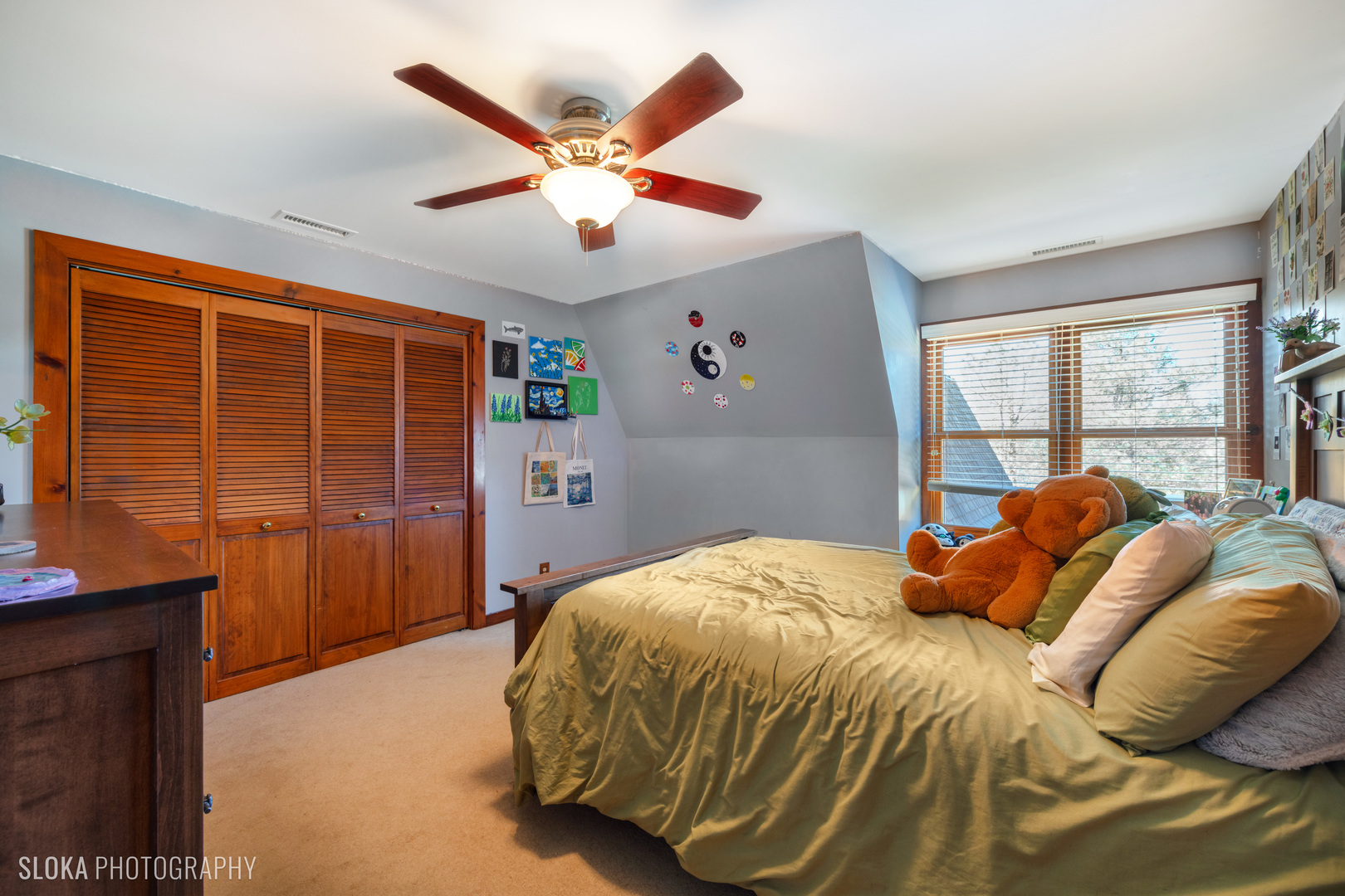 2401 West Wright Road Prairie Grove, IL 60012 - Photo 33 of 60 a bedroom with a large bed and a large window