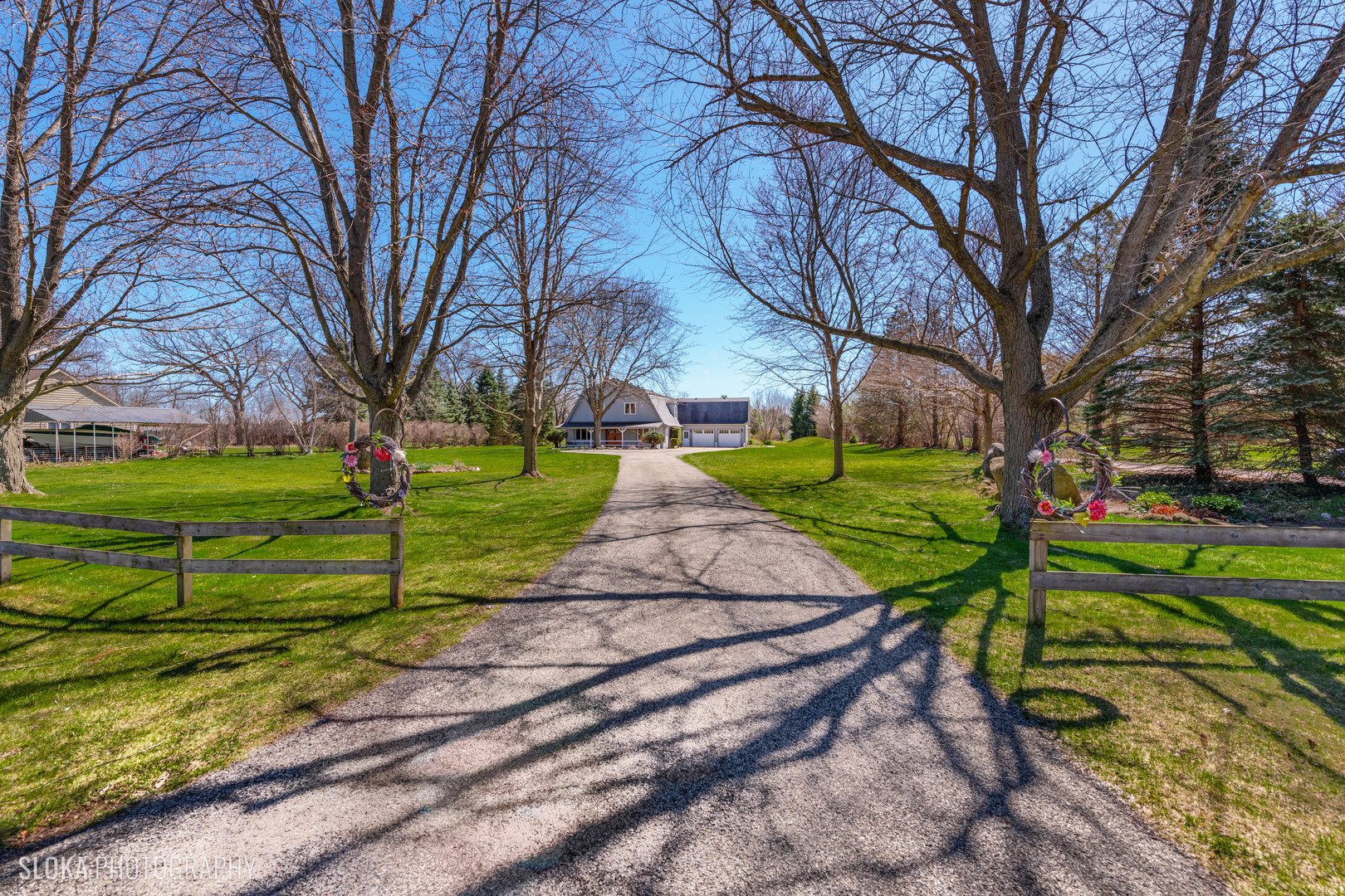 2401 West Wright Road Prairie Grove, IL 60012 - Photo 52 of 60 a view of a park with large trees