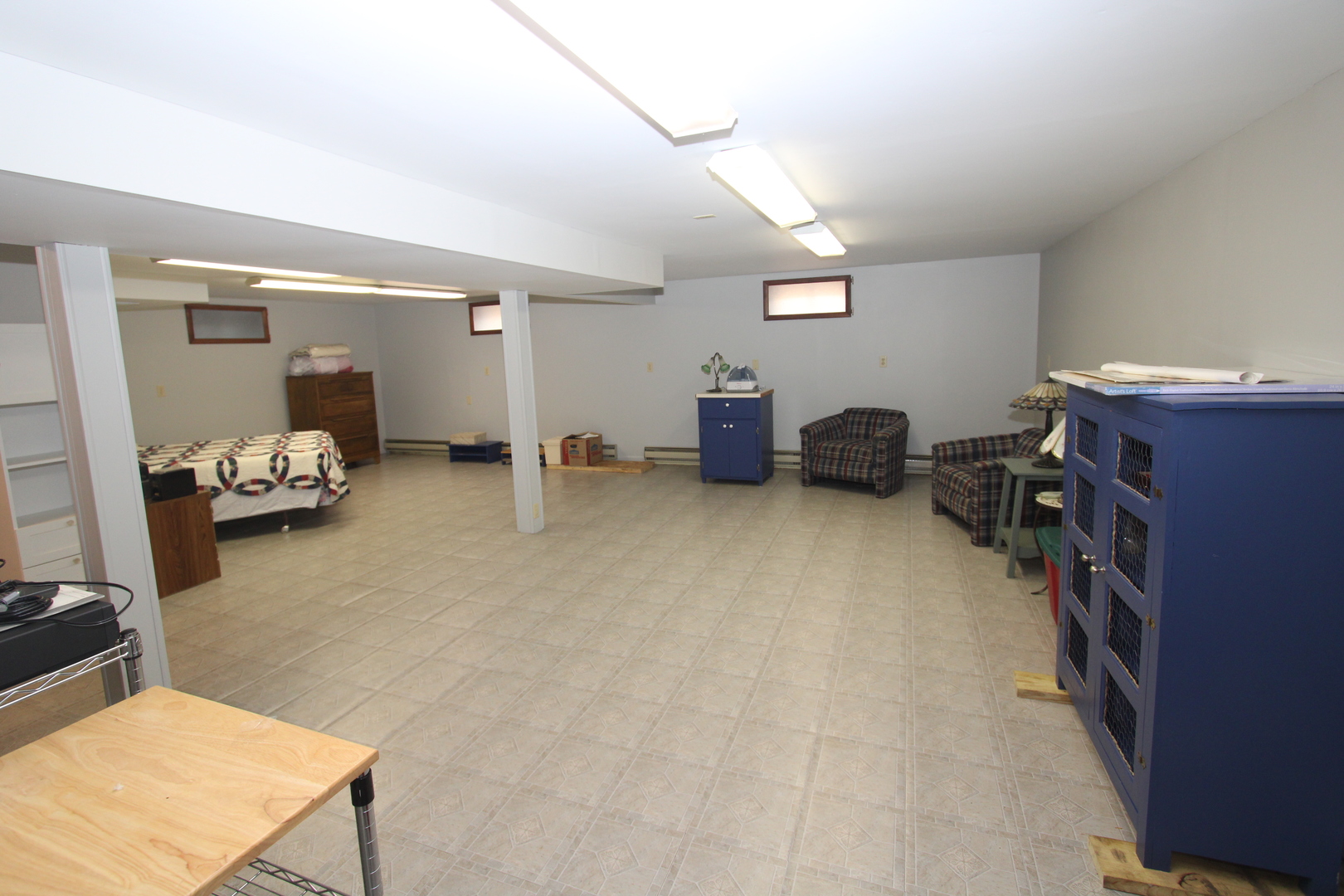 23815 Hickory Lane Minooka, IL 60447 - Photo 21 of 30 a room with furniture and gym equipment