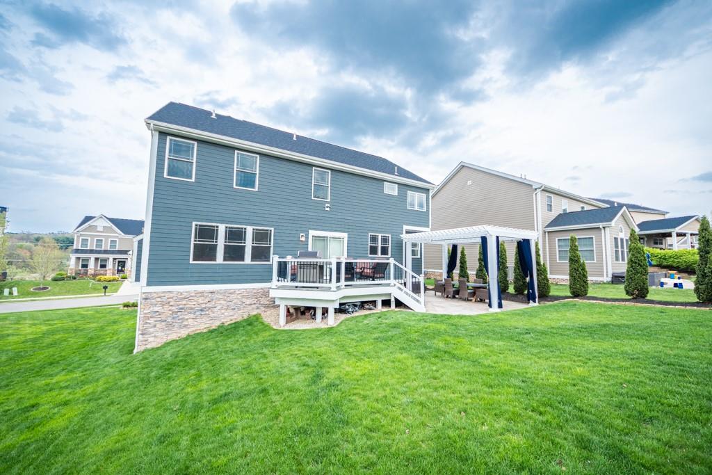 119 Granite Ridge Circle Mars, PA 16046 - Photo 3 of 25 Gallery Image 3