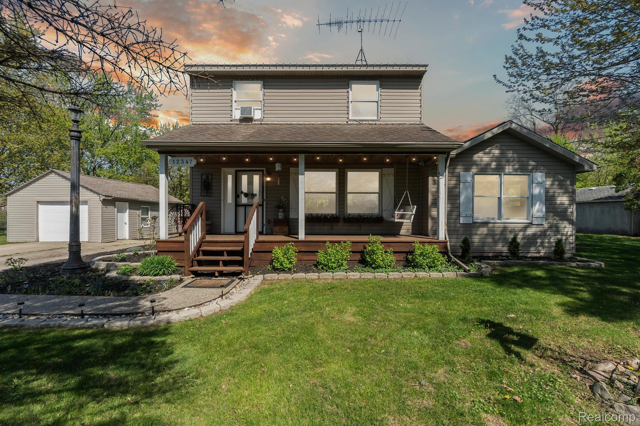 12347 Linden Road Linden, MI 48451 - Photo 1 of 34 Welcome home!