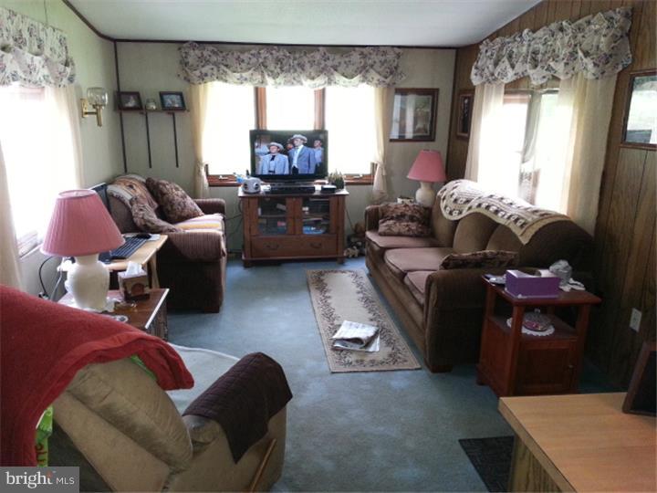 104 Wheatfield Road Reading, PA 19608 - Photo 14 of 25 Gallery Image 14