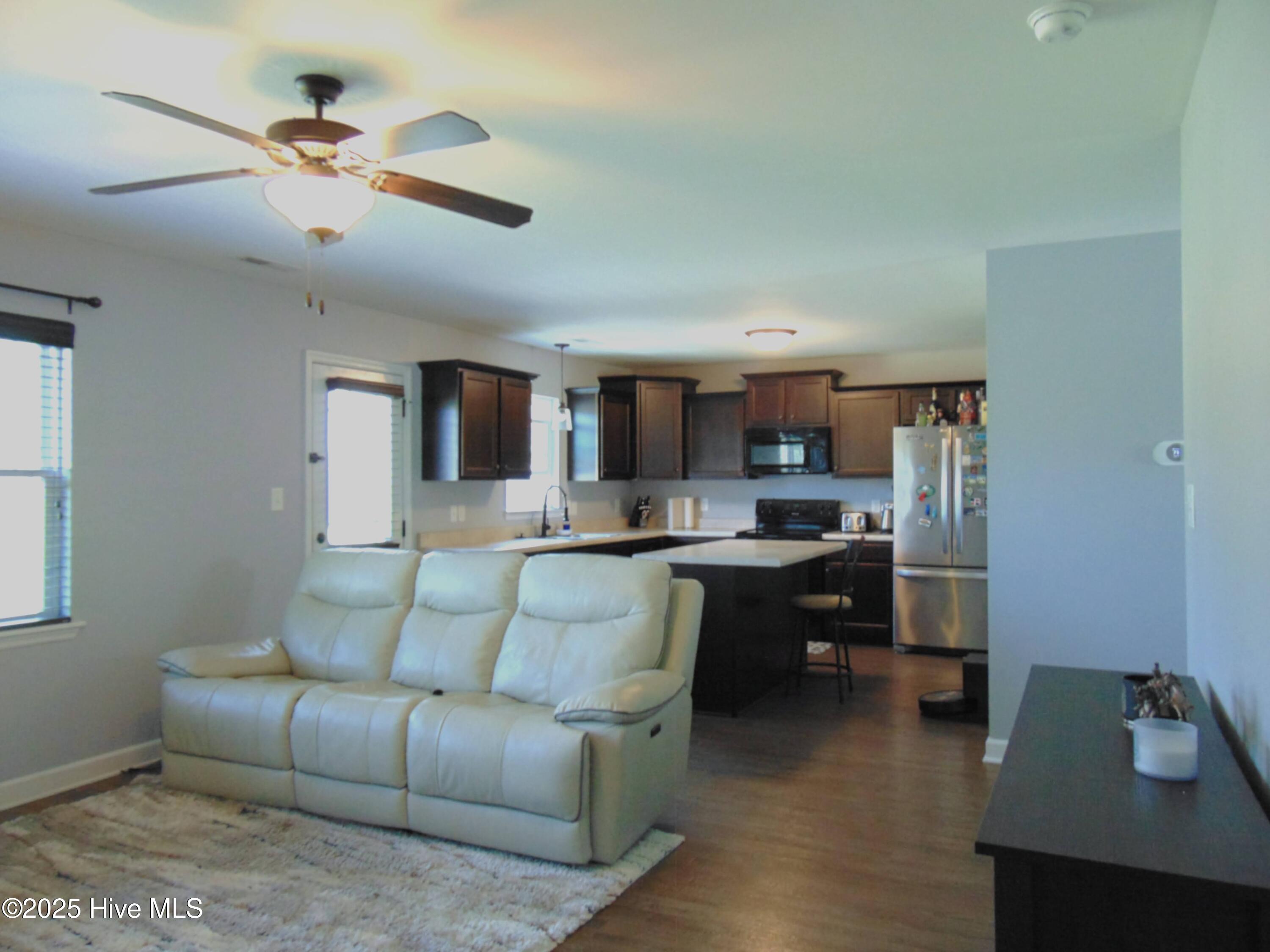 205 Brice Court Hubert, NC 28539 - Photo 10 of 48 DSC00945