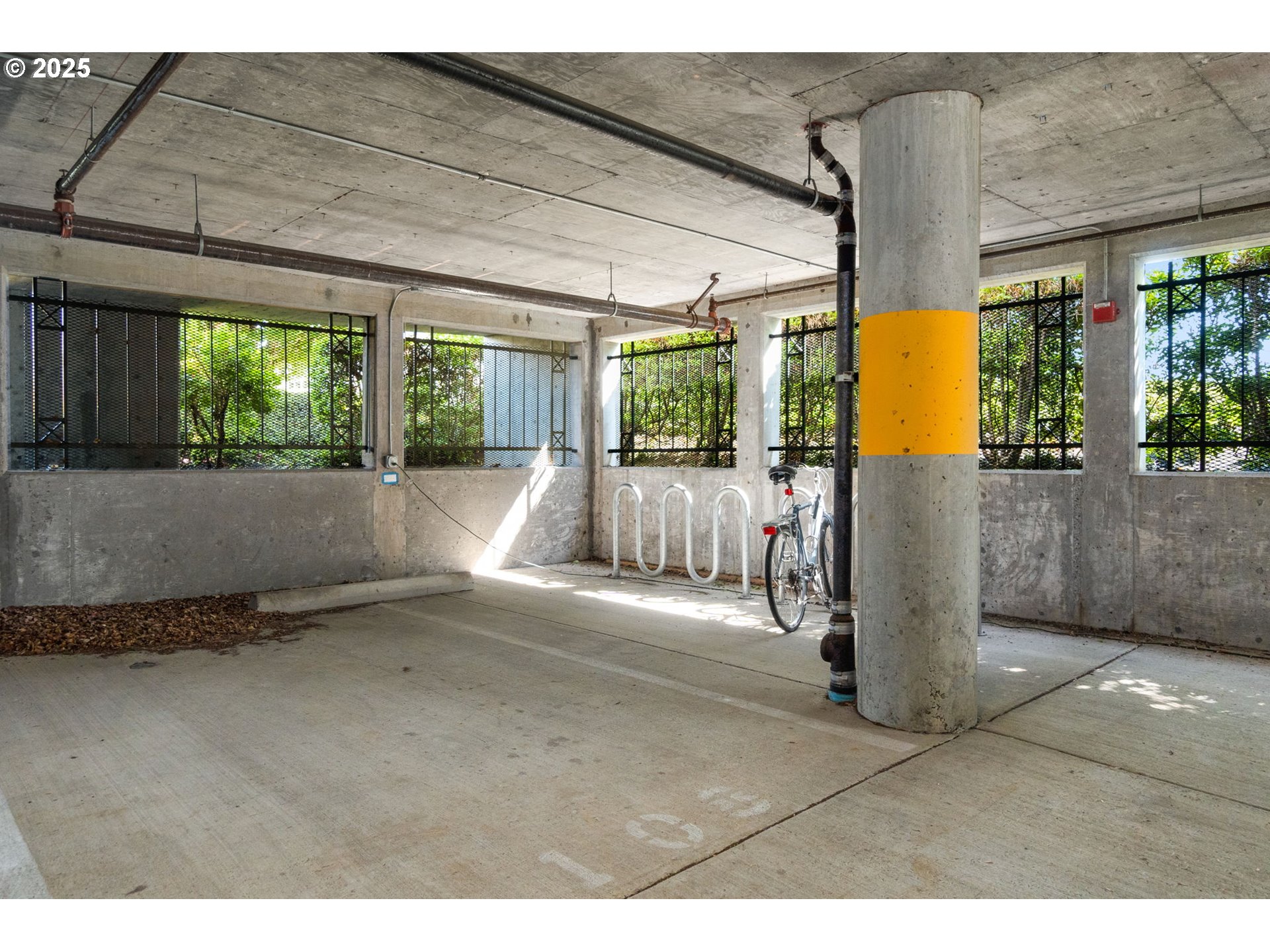 4873 Northwest Promenade Terrace, Unit 122 Portland, OR 97229 - Photo 27 of 38 Garage