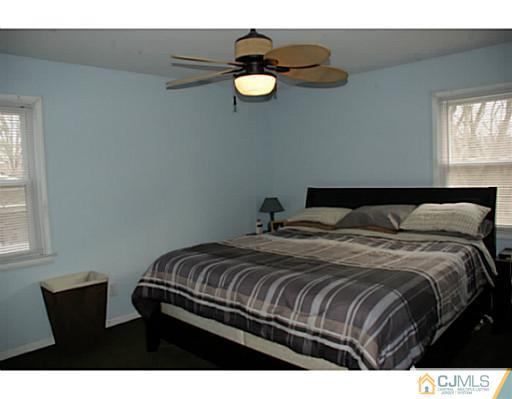 35 Tunison Road New Brunswick, NJ 08901 - Photo 10 of 23 Gallery Image 10