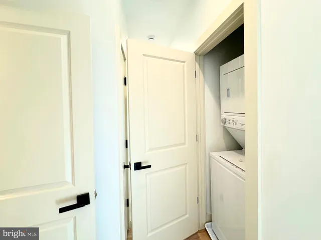 $4,499 | 1802 11th Street Northwest, Washington, DC 20001