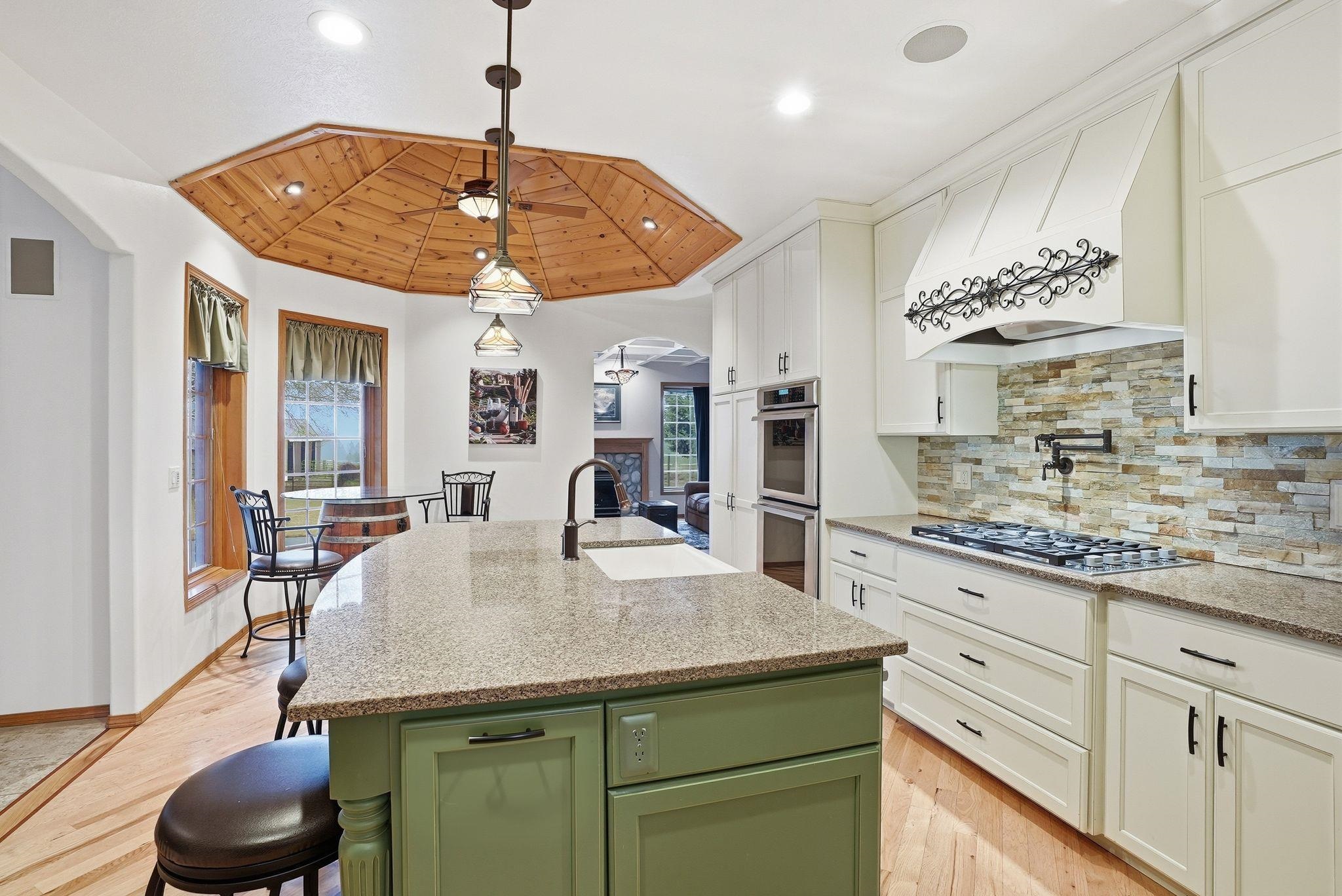 507 East Ziegler Lane Colbert, WA 99005 - Photo 9 of 37