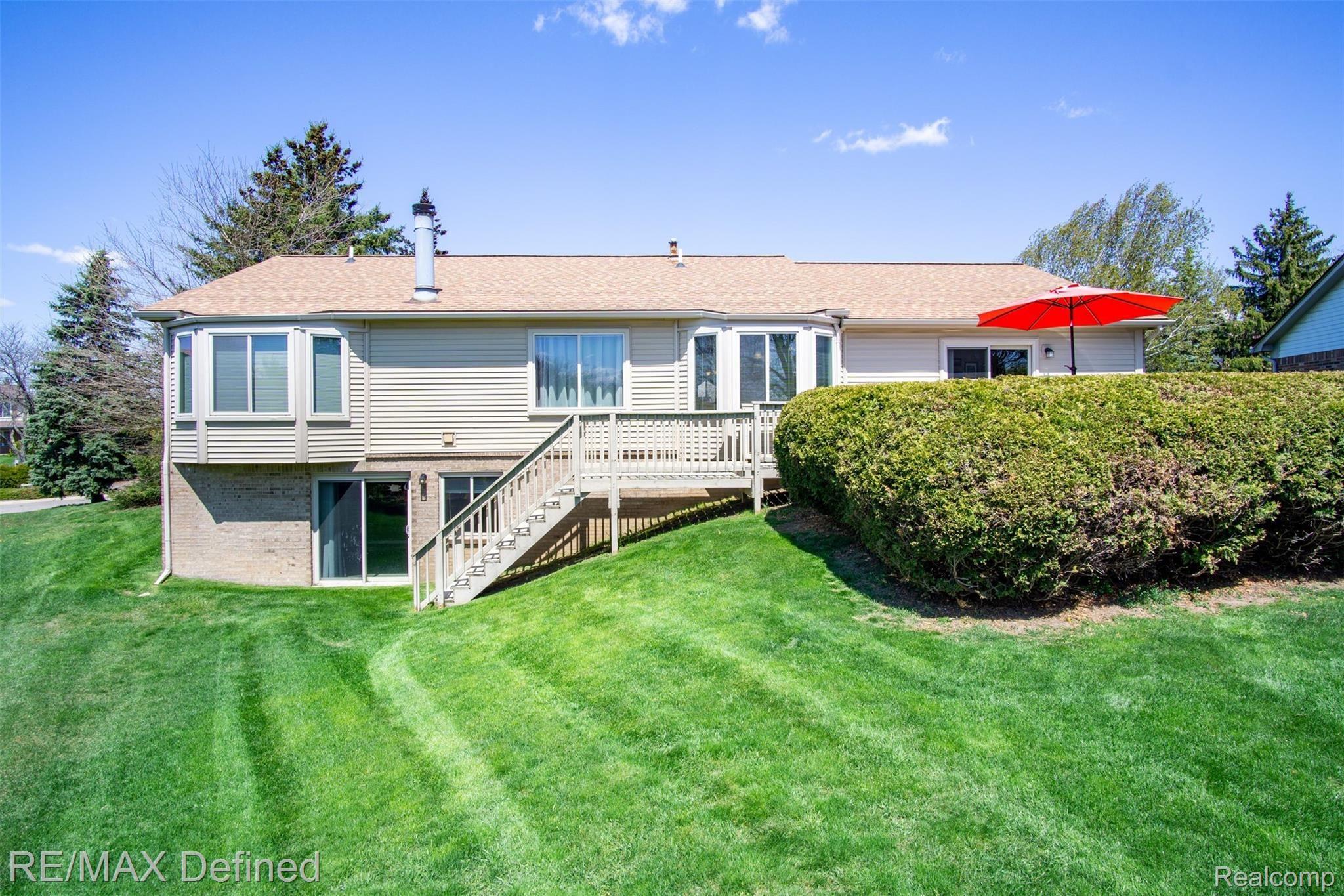 81 Foxboro Drive Rochester, MI 48309 - Photo 31 of 34 81-Foxboro-Dr-32.JPG