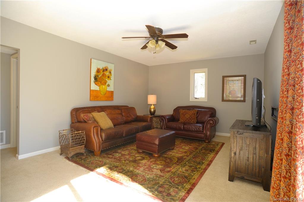 80 Vance Gap Road Asheville, NC 28805 - Photo 12 of 19