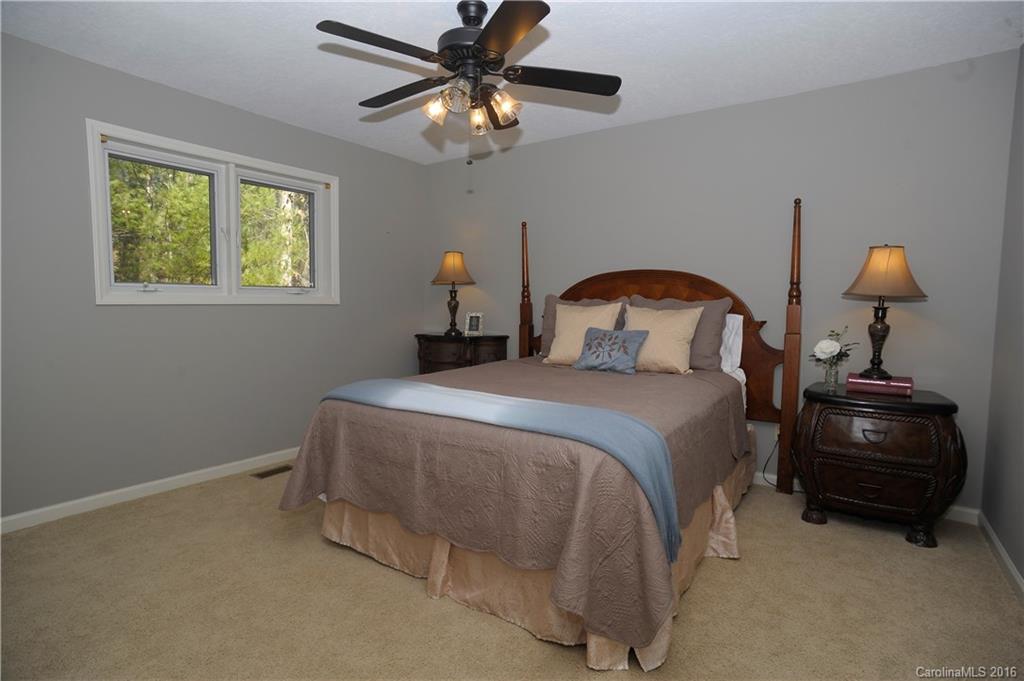 80 Vance Gap Road Asheville, NC 28805 - Photo 16 of 19