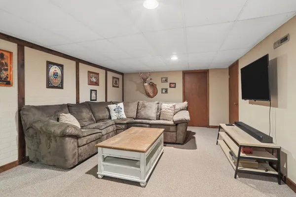 $249,900 | 445 La Vesta Court, Brillion, WI 54110