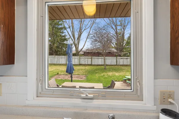 $249,900 | 445 La Vesta Court, Brillion, WI 54110